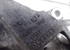 Vw audi seat skoda 2,0 tdi łapa silnika 03L903143H radom 3