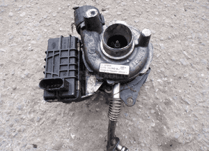 Peugeot 607 citroen C6 2.7 hdi turbosprężarka 4U3Q-6K682-BJ 1