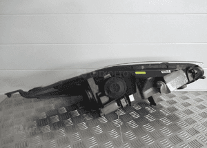 Lampa przednia przód lewa ford fiesta MK7 lift 2012-2017 2