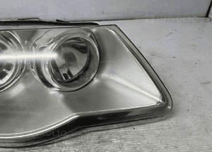 Lampa prawy przód 7L6941032A vw touareg i lift uk 2