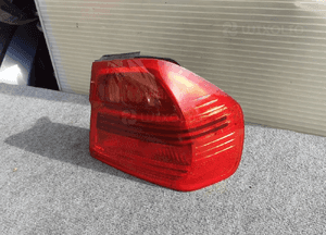 Bmw E90 sedan lampa tylna tył prawa oryginał wysyłka! 2