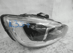 Volvo V60 lift S60 lift xenon lampa przednia prawa 3