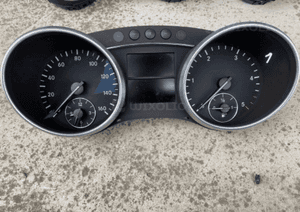 Mercedes ML GL 164 r 251 licznik zegary diesel cdi 2