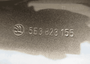 Maska pokrywa silnika skoda octavia iv 4 5E3 2019-2024 16