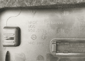 Osłona poszycie klapy Porsche Macan I 95B867979 13