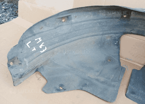 Nadkole lewy tył tylne lewe Ford Mondeo MK3 Sedan 2