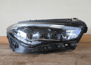 Lampa przód przednia prawa mercedes cla W118 X118 C118 full led 2019- 8