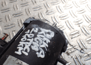 ROZRUSZNIK KUGA 2.0TDCI RE6G9N-11000-FA DOSTĘPNE 2 SZTUKI 3