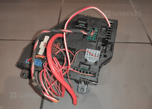Bmw 5 F10 F11 3.0D N57 moduł skrzynka bezpieczników wtyczki 9210857 6