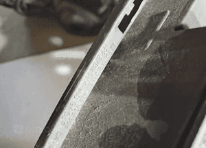 Kratka zderzaka przód przednia środkowa Opel Meriva B II 13325639 13329274 11