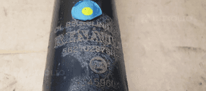 Amortyzator prawy lewy tył tylny Opel Vivaro B Trafic III 562102878R 93459604 5