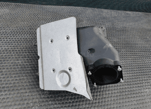 Obudowa Filtra 06B133837AG 06B133837P Powietrza Pokrywa 2.0 ALT Audi A4 B6 B7 VW 7