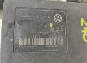 Volkswagen Golf oe 1K0907379AC POMPA ABS 3