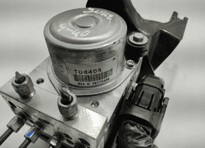 Pompa sterownik abs nissan juke i F15 47660BX80B 3904K204 TD8405 2010-2014 7