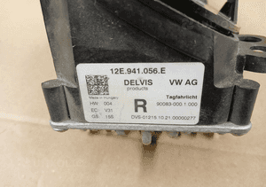 Halogen prawy przedni drl vw up e-up 1S 12E941056E 16- 4