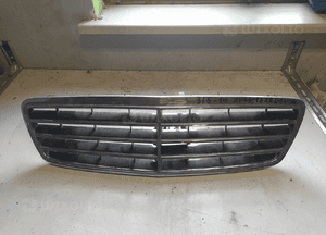 Mercedes Klasa C W203 Avantgarde atrapa grill atrapka 1