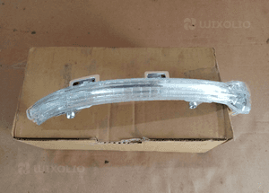 Kierunkowskaz prawy lusterka VW Golf VII 7 TYC NOWY!!! 1