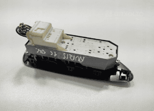 Panel przełącznik szyb lewy przód przedni toyota auris i E15 2006-12 europa 3