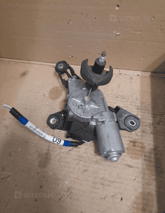 SILNIK WYCIERACZKI TOYOTA YARIS II 0390201825 3