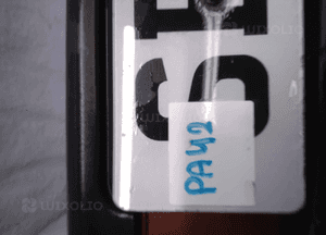 Zafira i 1 a zderzak przód przedni kompletny Z594 1