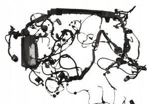 LAND ROVER DISCOVER L319 WIĄZKA INSTALACJA GRODZI 1