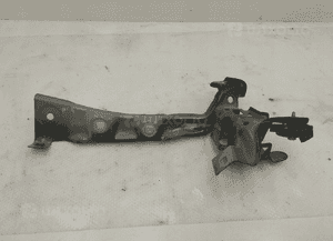 Bmw F44 mocowanie błotnika prawe 7450382 2