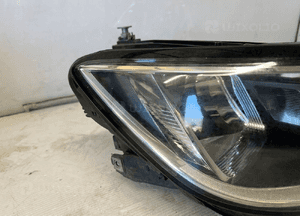 Lampa prawy przód passat B8 3G2941006C uk 4