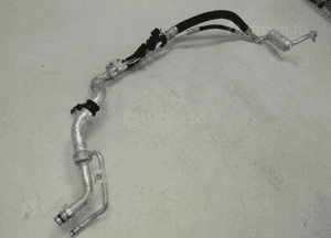 Lr discovery iv 4 L319 3.0 d przewód klimatyzacji 2