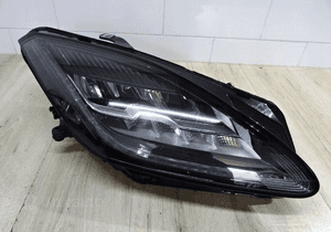 Jaguar e pace X540 lampa full led J9C3-13W029-DC 1
