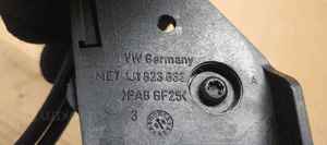 Linka rączka klamka otwierania maski cięgno VW Golf 4 IV 1J1823531B 1J1823633 7