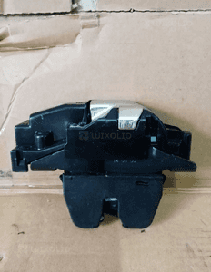 Zamek klapy bagażnika Citroen C5 III Sedan 9660403780 1