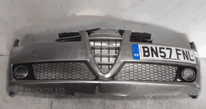 Zderzak przód przedni do alfa romeo 159 lakier 565/A halogeny srebrny 1