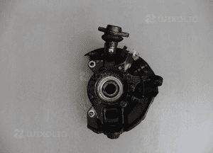 ZWROTNICA PIASTA LEWY PRZÓD MITSUBISHI L200 2009 ROK 1