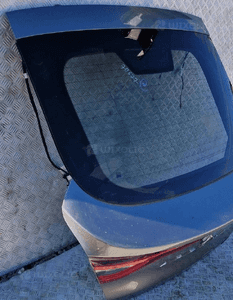 Klapa bagaznika kompletna renault arkana org 4