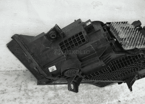 Audi Q7 lift matrix full led cała lampa przednia prawa 12