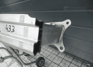 Belka zderzaka tył tylna ford focus MK4 kombi 2018- 3