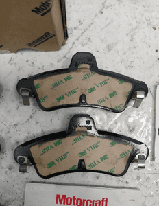 Ford mondeo 93-00 klocki hamulcowe tył tylne nowy oryginał 6