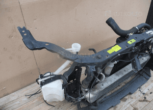 Pas przedni chłodnice nissan qashqai J10 2.0 dci 2