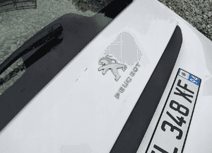 Klapa tył tylna pokrywa bagażnika szyba peugeot rifter partner berlingo iv 2
