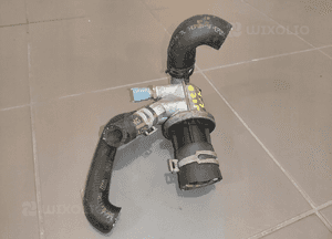 Jeep cherokee liberty kk 2.8 crd termostat obudowa termostatu oryginał 3