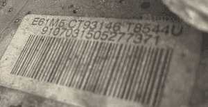 ZWROTNICA PIASTA WAHACZ LEWY TYL BMW M5 E61 3