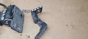 Zawias zawiasy drzwi prawy przód para VW Golf IV 4 4