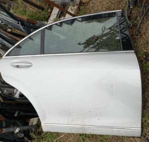MERCEDES S 221 LONG drzwi tylne prawe srebrne 775 1