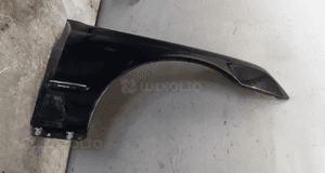 Błotnik PRAWY do MERCEDES C-KLASA W203 kolor 197 CZARNY 2