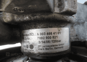 POMPA WSPOMAGANIA C-KLASA W203 1.8 KOMPRESOR 271.946 9