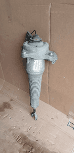 Amortyzator mcperson miech prawy przód przedni Audi A8 D3 4E0616040AF 2