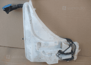 ZBIORNICZEK SPRYSKIWACZY BMW F20 F30 F31 XENON 4