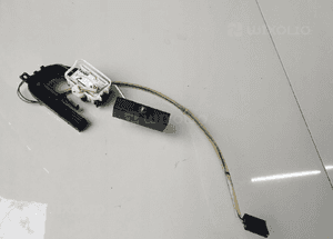 Audi A8 D3 czujnik poziomu paliwa pływak 4E0919673 1