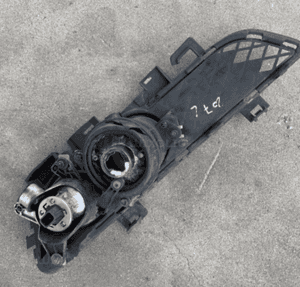 Mercedes E 207 coupe kratka halogen światło absorber   dzienne przedniego zderzaka wzmocnienie 9
