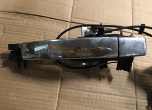 Klamka zewnętrzna kierowcy przednia lewa chrom Land Rover Freelander 2 II 1